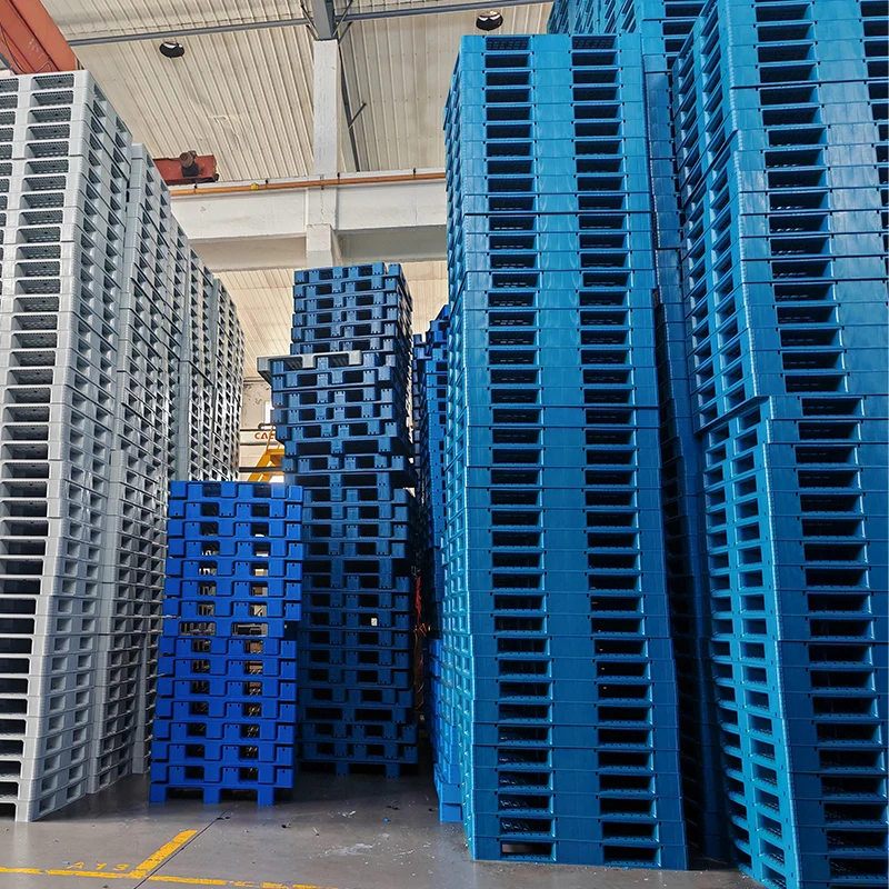 LIKU дешевая цена синий материал HDPE односторонний пластиковый поддон 4-сторонний на складе и для продажи