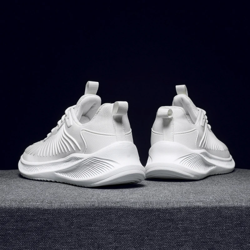 2022 Low MOQ Manufacturer Mesh Upper Sports Shoes Sneaker Customized Low Price Men Custom Shoes Zapatos