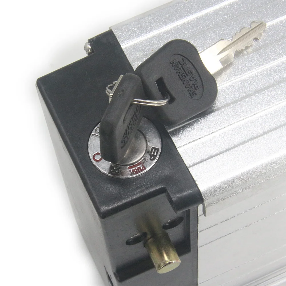 Rechargeable 48v 30ah Rear Rack lithium battery pack