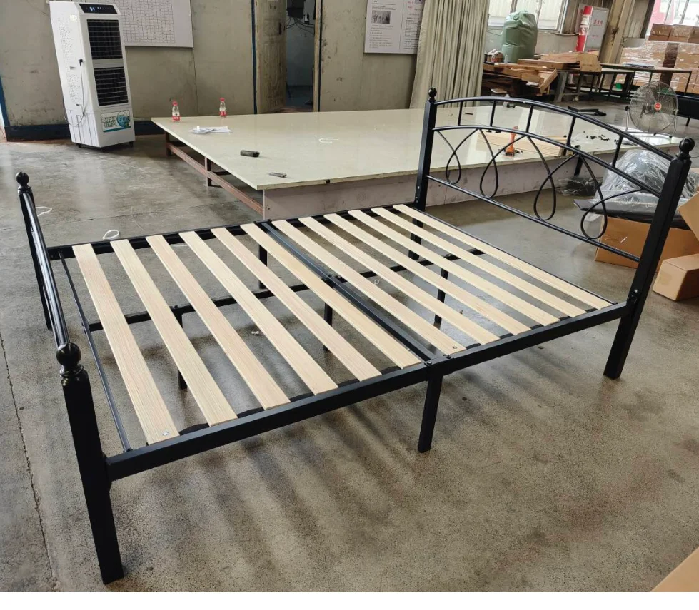 New Design Dormitory Wire Mesh Metal Frame Single Double Queen King Steel Beds