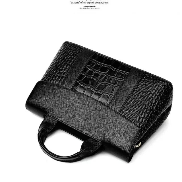 Женская сумка из крокодиловой кожи
