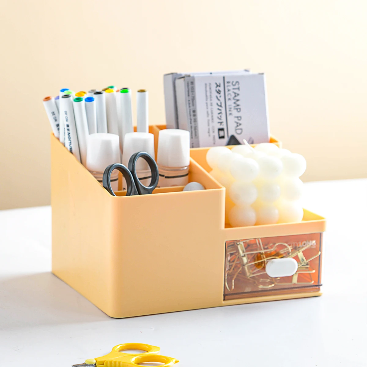 New Arrival Office Supplies Desktop container Plastic Makeup Cosmetic Organizer Storage Box bin with Compartment