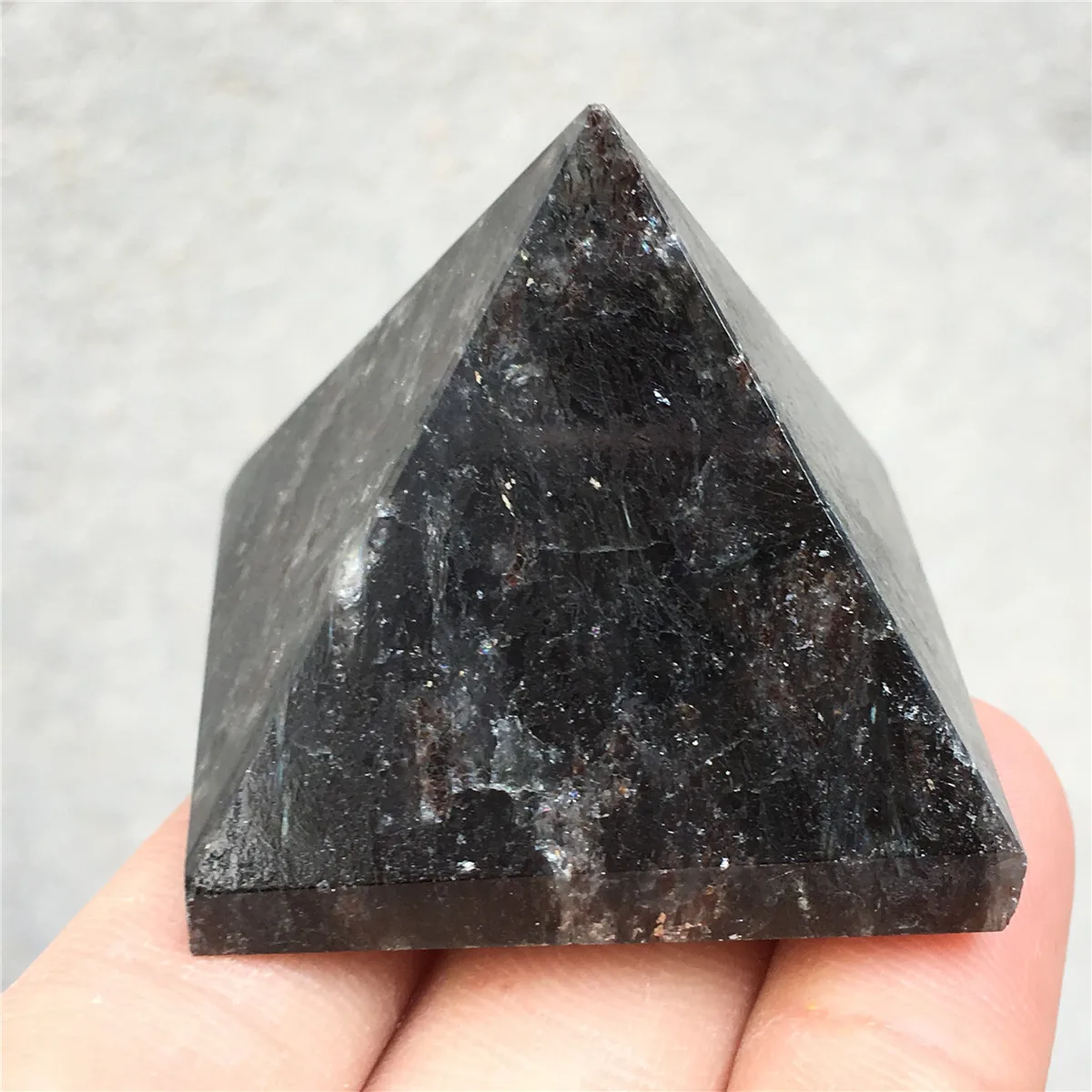 Egypt Pyramid Stone Sculpture crystal quartz Statue Chakra Reiki Carved Fengshui Crafts Healing Spiritual Crystal