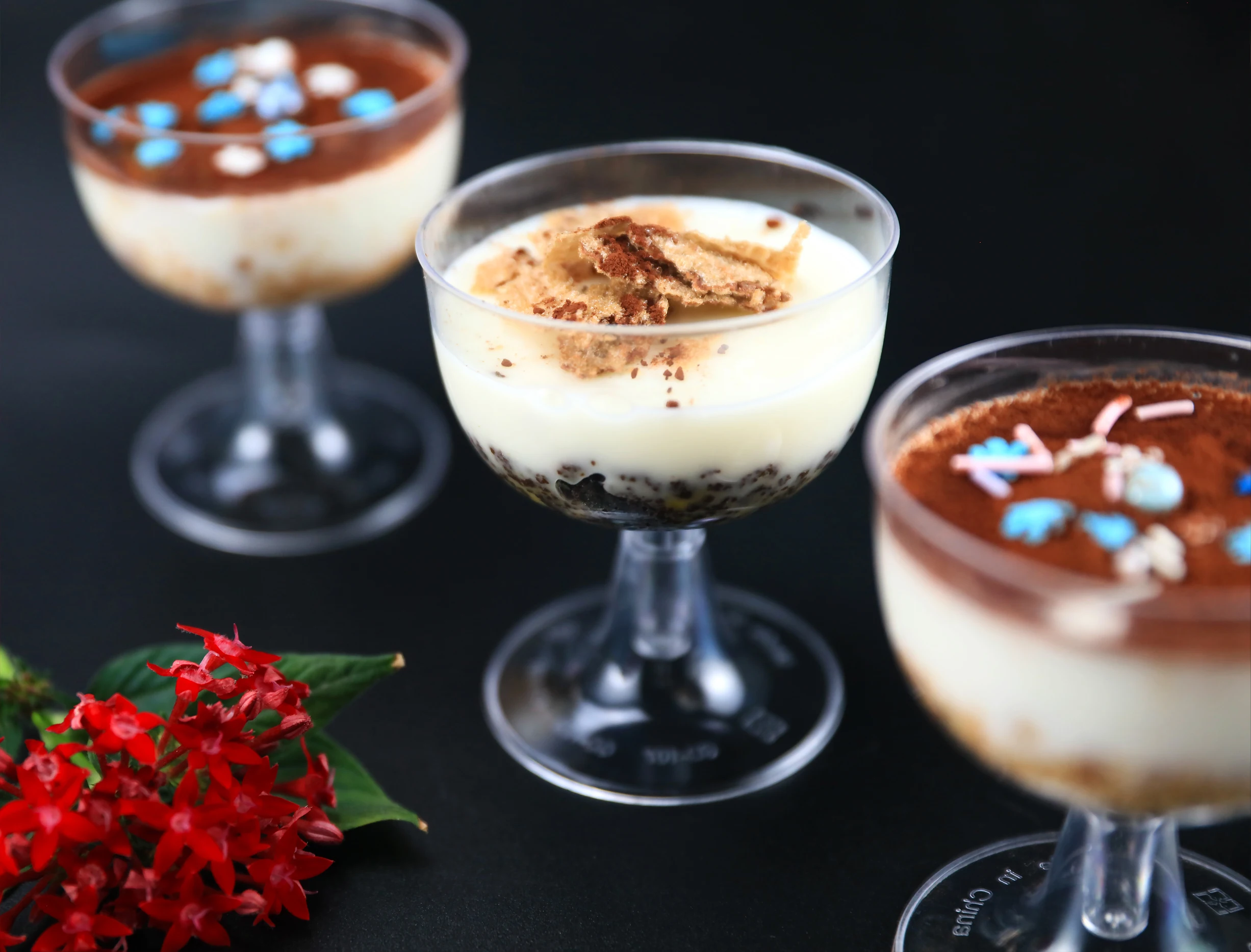 100Ml Transparent Frozen Dessert Spoon And Plastic Cup With Lid,Disposable Goblet Cup