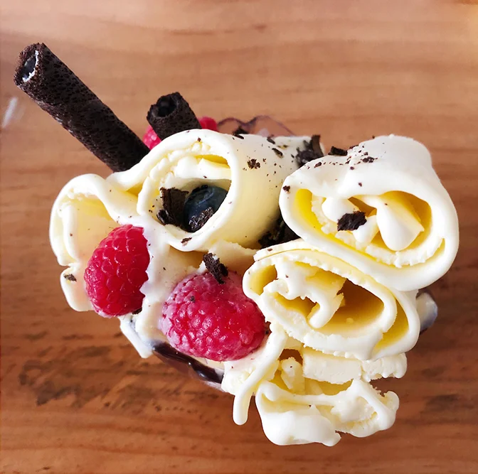 Ice Cream Roller Plate Pan with 2 Spatulas for Easy Homemade Rolled Ice Cream Gelato Sorbet-ice tray