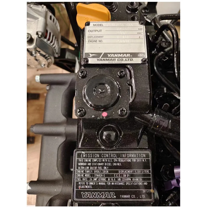 Original Japanese Yanmar Diesel Engine Motor 3TNV82A-SNN Engine Assembly  with EPA 16.6KW 2200RPM