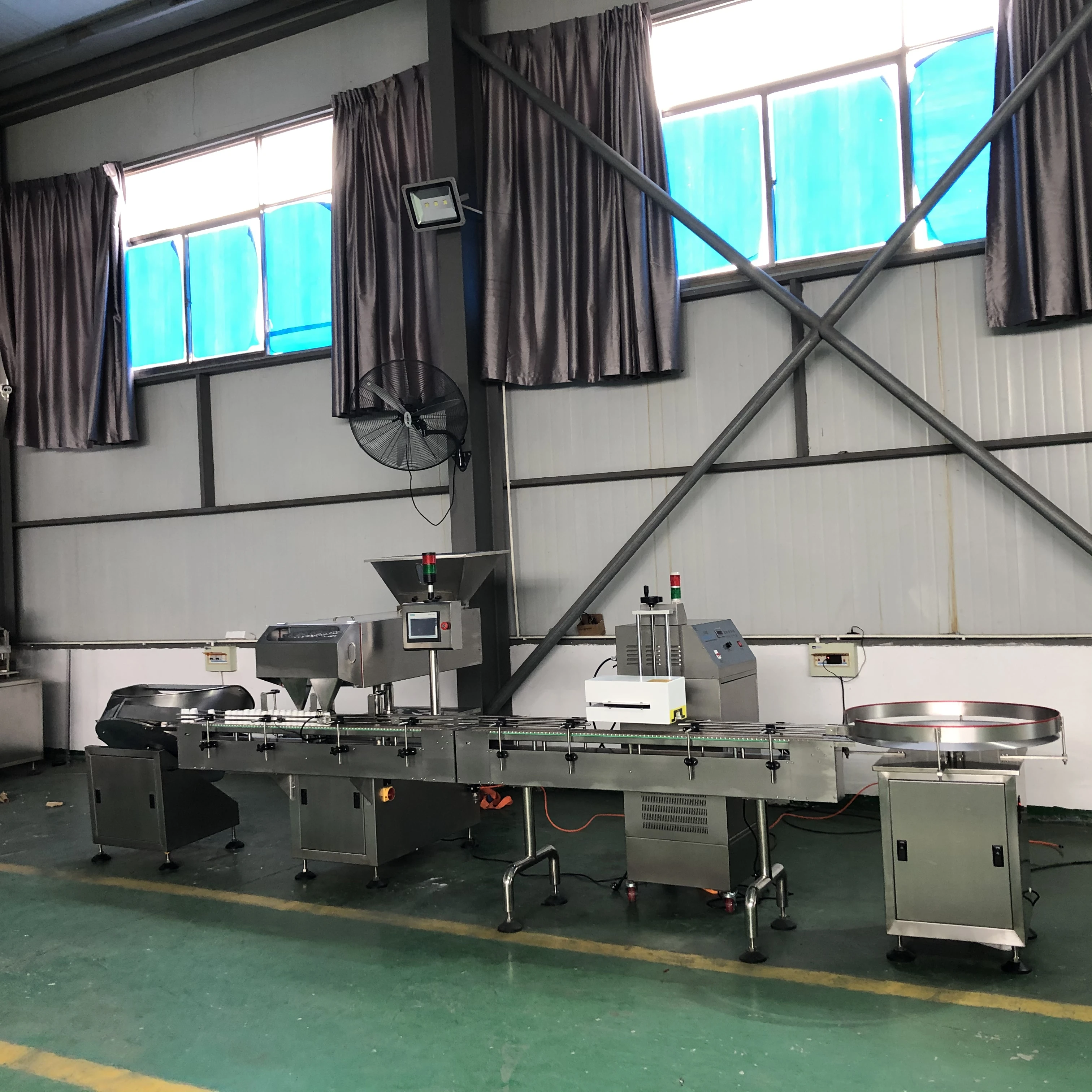 Fashion Electronic Tablet Counters Tray Capsule Counting Medicine