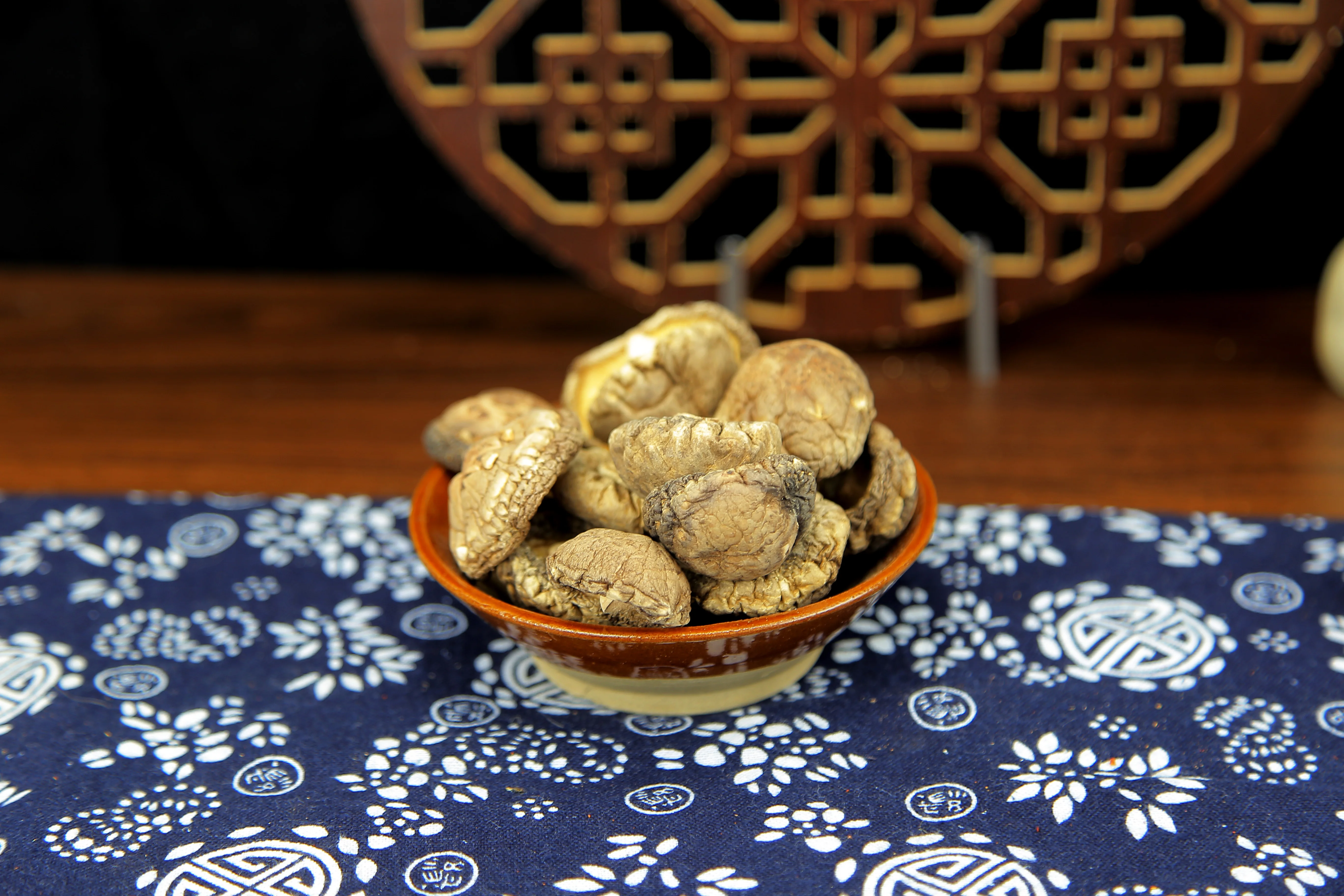 Hot Sale Farm Cultivation Healthy Organic Dried Shiitake Mushrooms For Sale Freeze Dried Shiitake Mushroom