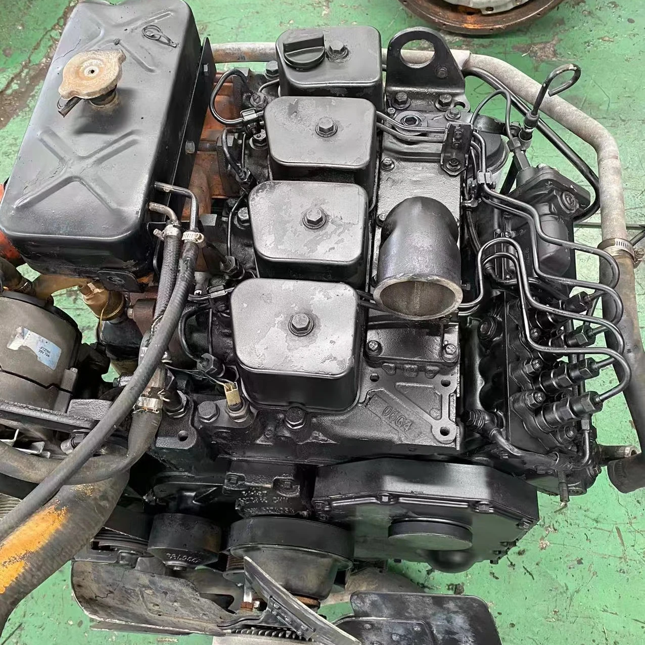 Used genuine Cum mins 4BT engine motor 3.9L 140hp complete engine assy in stock