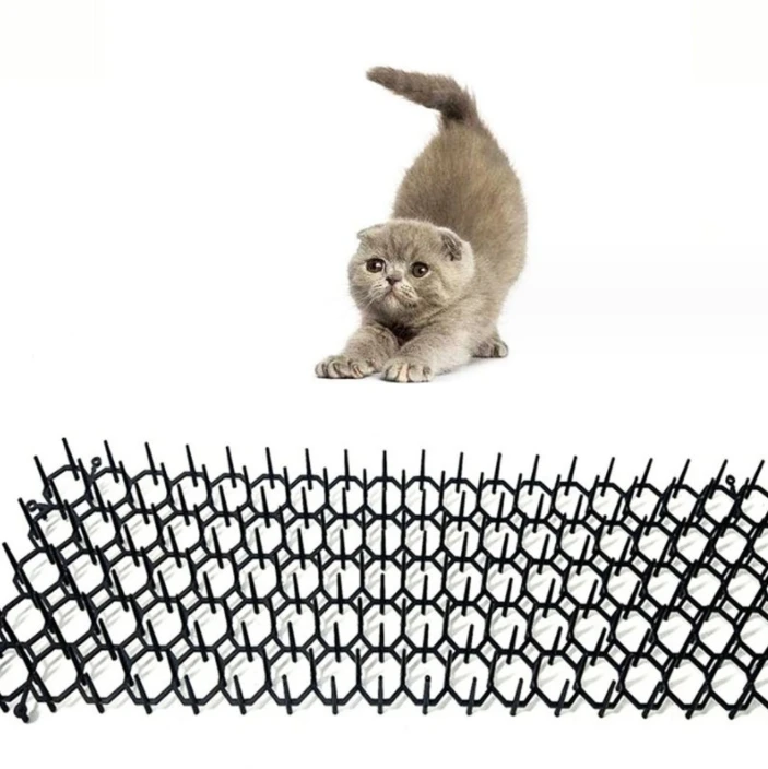 Wholesales Protect Garden Plant Anti Cat Dog Bird Repellent Spikes Mat Freely Spliced Anti-Cat Prickle Mat