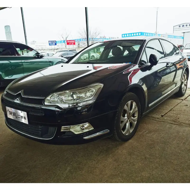 Professional Exporter High Quality Second Hand Car Dongfeng Used and Cheap used Cars To China Trade in Dubai