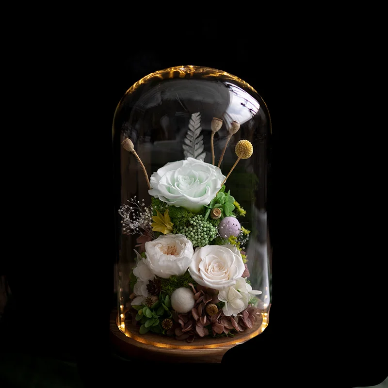 Wholesale Handmade Customized Preserved Flowers Plants Romantic Gift Forever Roses Preserved Roses In Glass Dome Flower