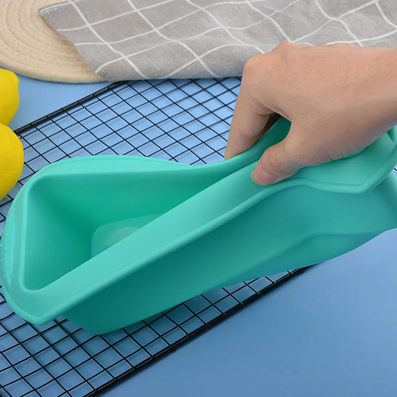 Hot Sale Kitchen Rectangle Baking Cake DIY Silicone Mold Easy Release Bread Silicone Mold