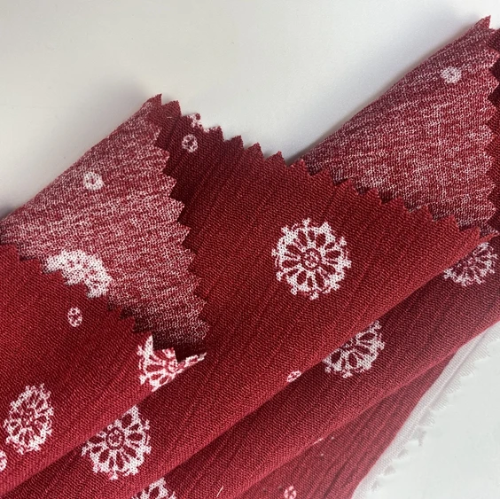 China wholesale woven crepe garment floral printed 100% Polyester crinkle fabric for dress