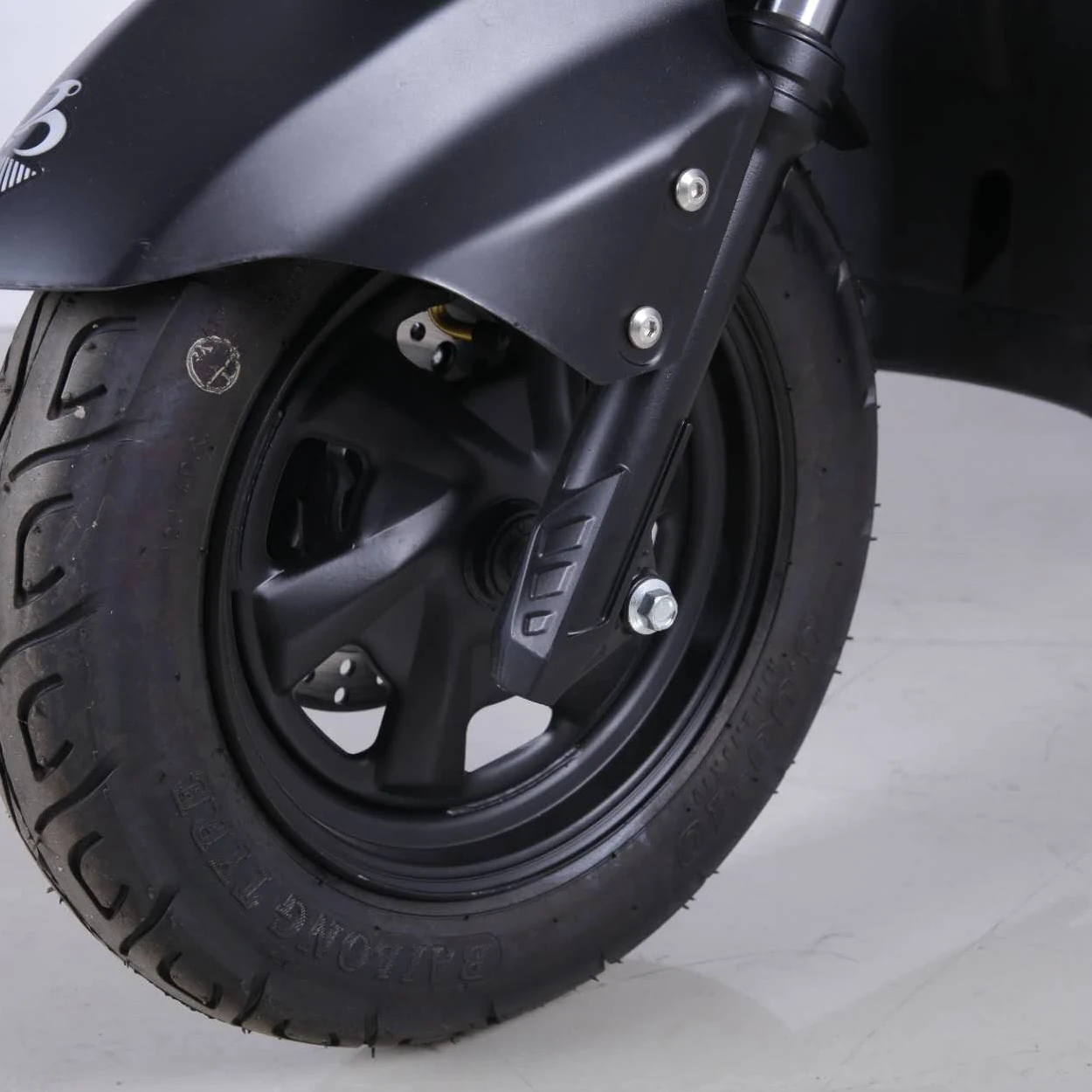 CKD SKD low price fast electric moped 2000W 60KM/H high power electric motorcycle for delivery