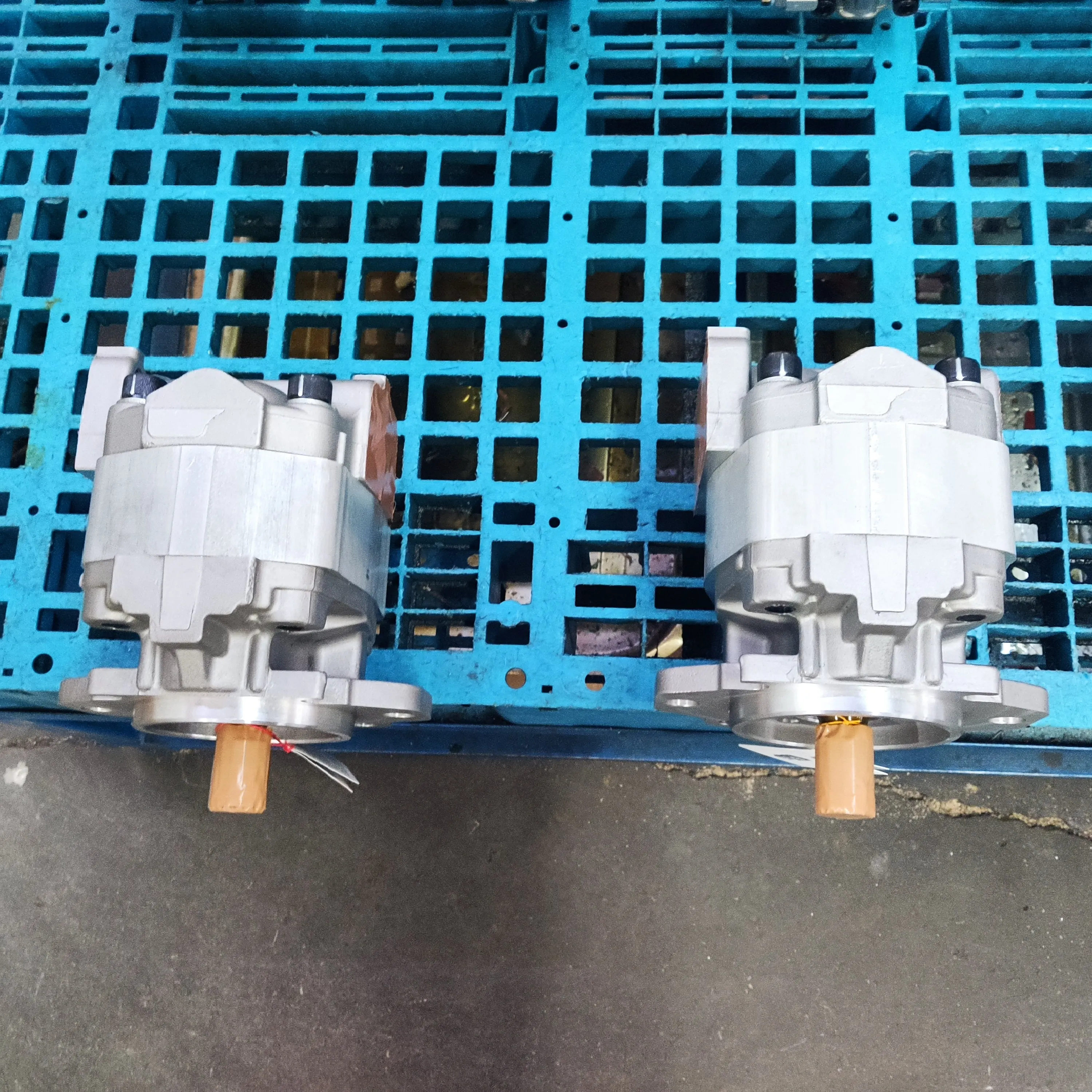 705-21-34420 hydraulic oil pump