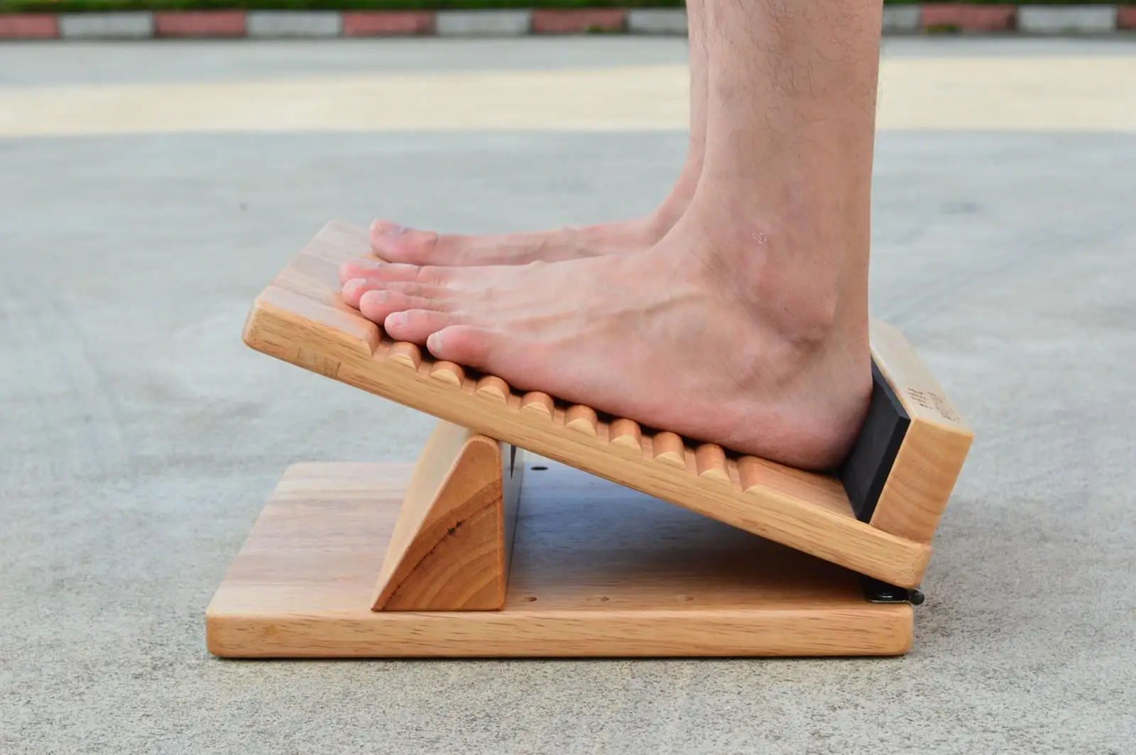 Adjustable Stretch Wooden Board for Foot Massage