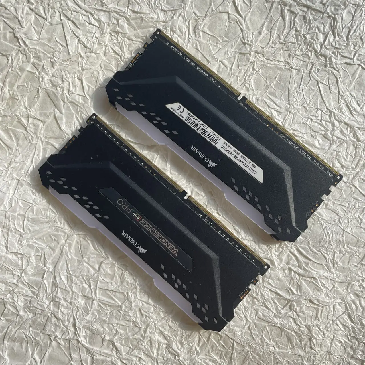 100% Original DDR3 DDR4 4GB 8GB 16GB 3000MHZ 3200MHZ memory Ram for Desktop with RGB