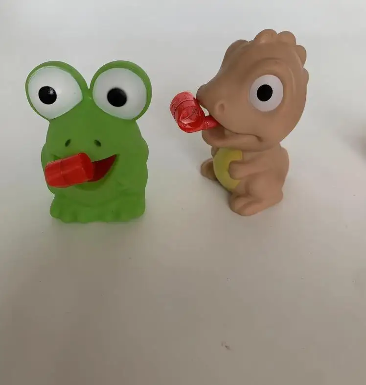 2023 new arrival animal squeeze toy with tongue funny rolling tongue squeeze sticking out frog animal squeeze toy