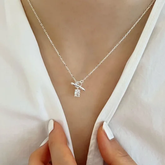 Hot Selling 925 Sterling Silver Geometric Zircon Jewelry Necklace Simple Fashion Niche Rattle Necklace For Women