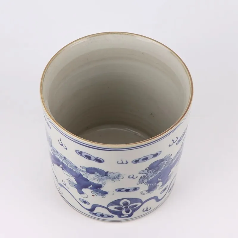Antique Jingdezhen Blue White Lion Pattern Ceramic Planter Pot Vase Hand Painted Traditional Floor Vase with Personal Tailoring