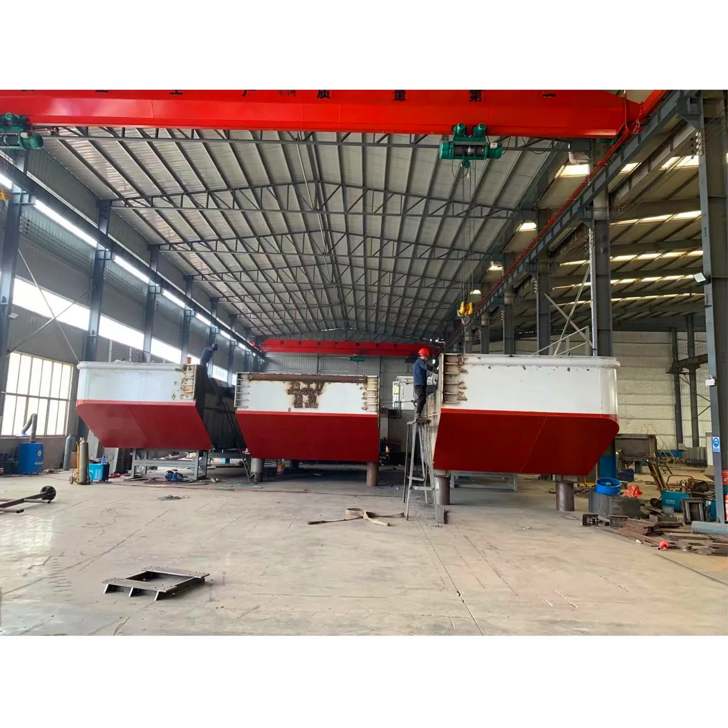 Factory supply Modular Steel Portable floating Pontoons Platform Barge for Jack-up Using