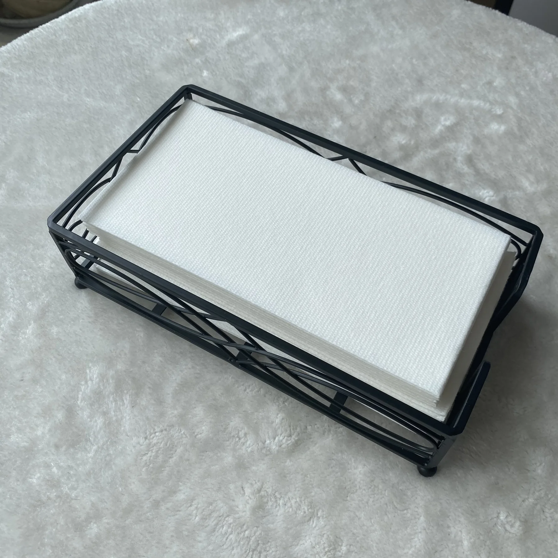 black lurxy  Design Guest Towel Napkin Holder Caddy, Freestanding Metal Paper Holder for Kitchen Countertop