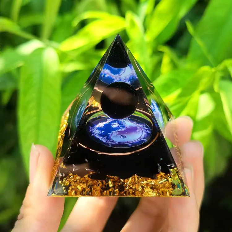 PuJiang Wholesale Orgonite Pyramid healing stones And Amethyst Orgone Pyramid Spiritual Reiki Orgonite Pyramid
