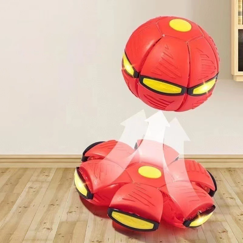Novelty Outdoor Pet Toys Interactive Bouncing Flat Deformation Vent Throw Disc Ball UFO Magic Flying Saucer Ball With Led Light