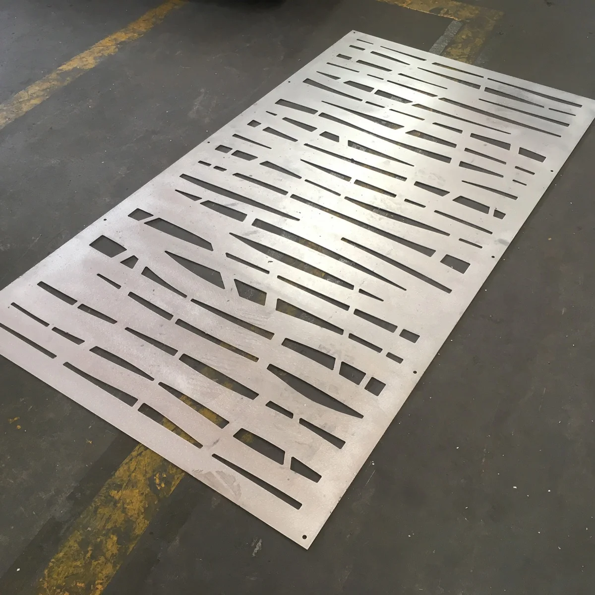 laser cutting decorative privacy home outdoor garden art pattern powder coated aluminum alloy sheet metal fence