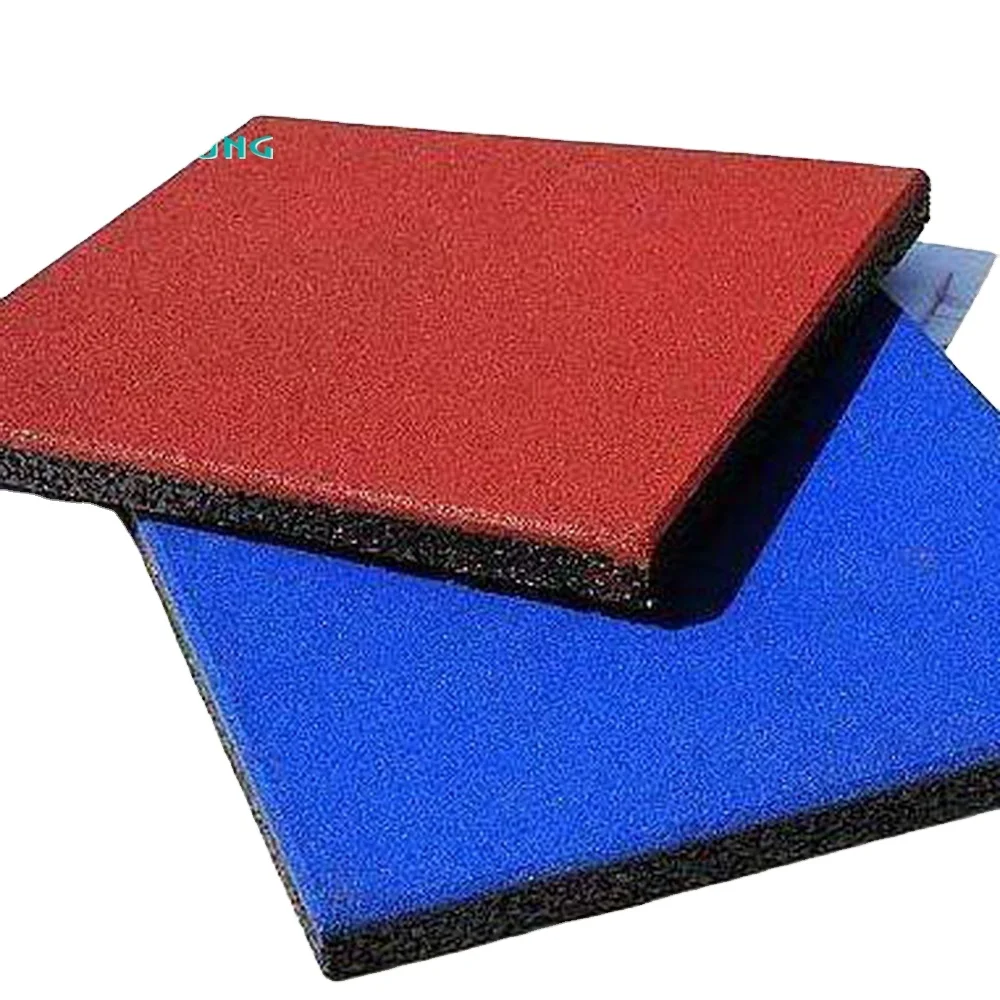 Both sides of the road Sidewalk walkway rubber pavement paver recycled rubber crumbed floor tiles