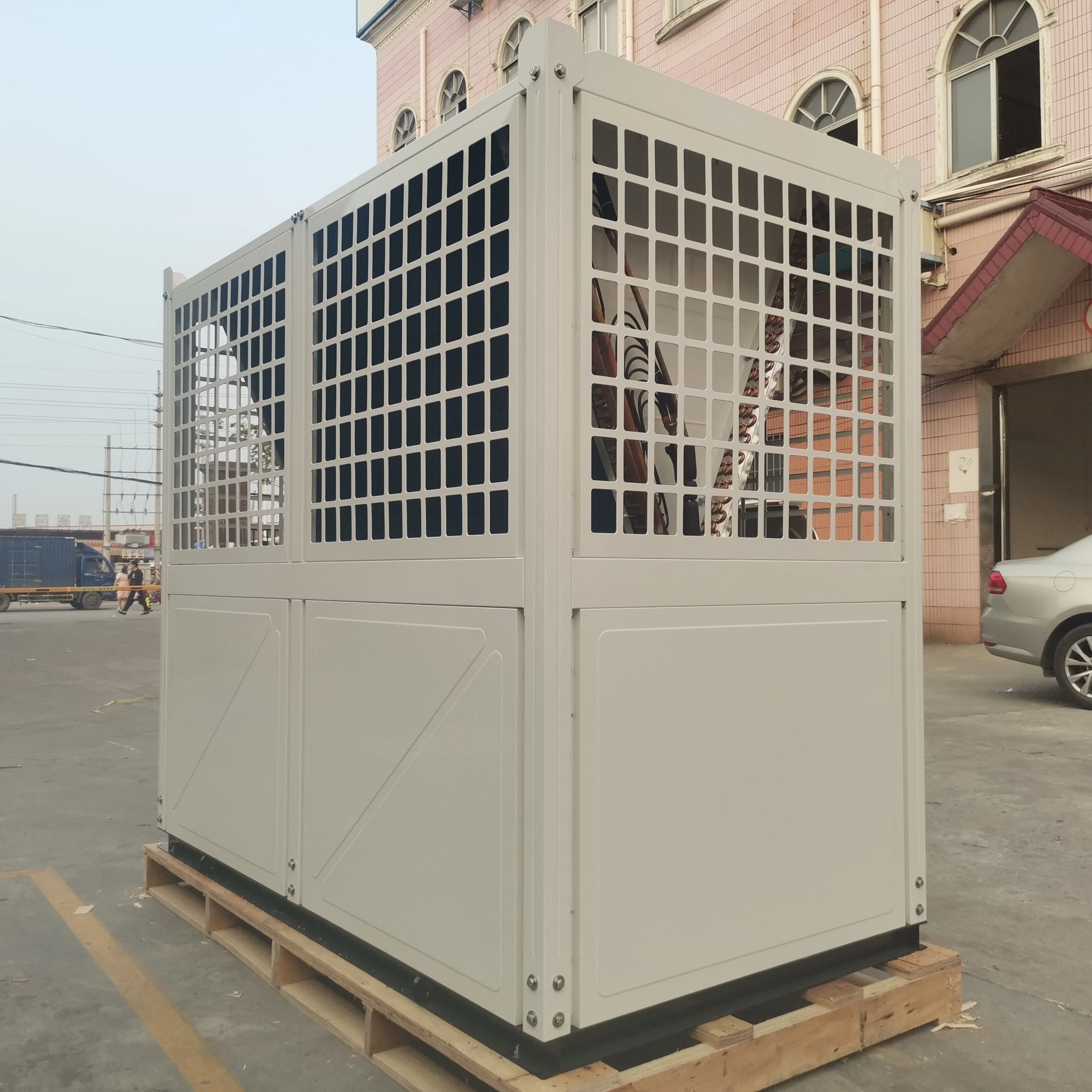 Large, low noise 81.20kw EVI air  source heat pump