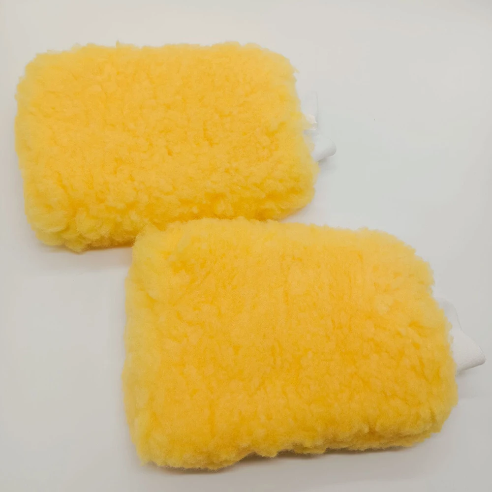 Very cheap artificial lamb hair foaming car cleaning seat mittens do not hurt the car durable cleaning Mittens