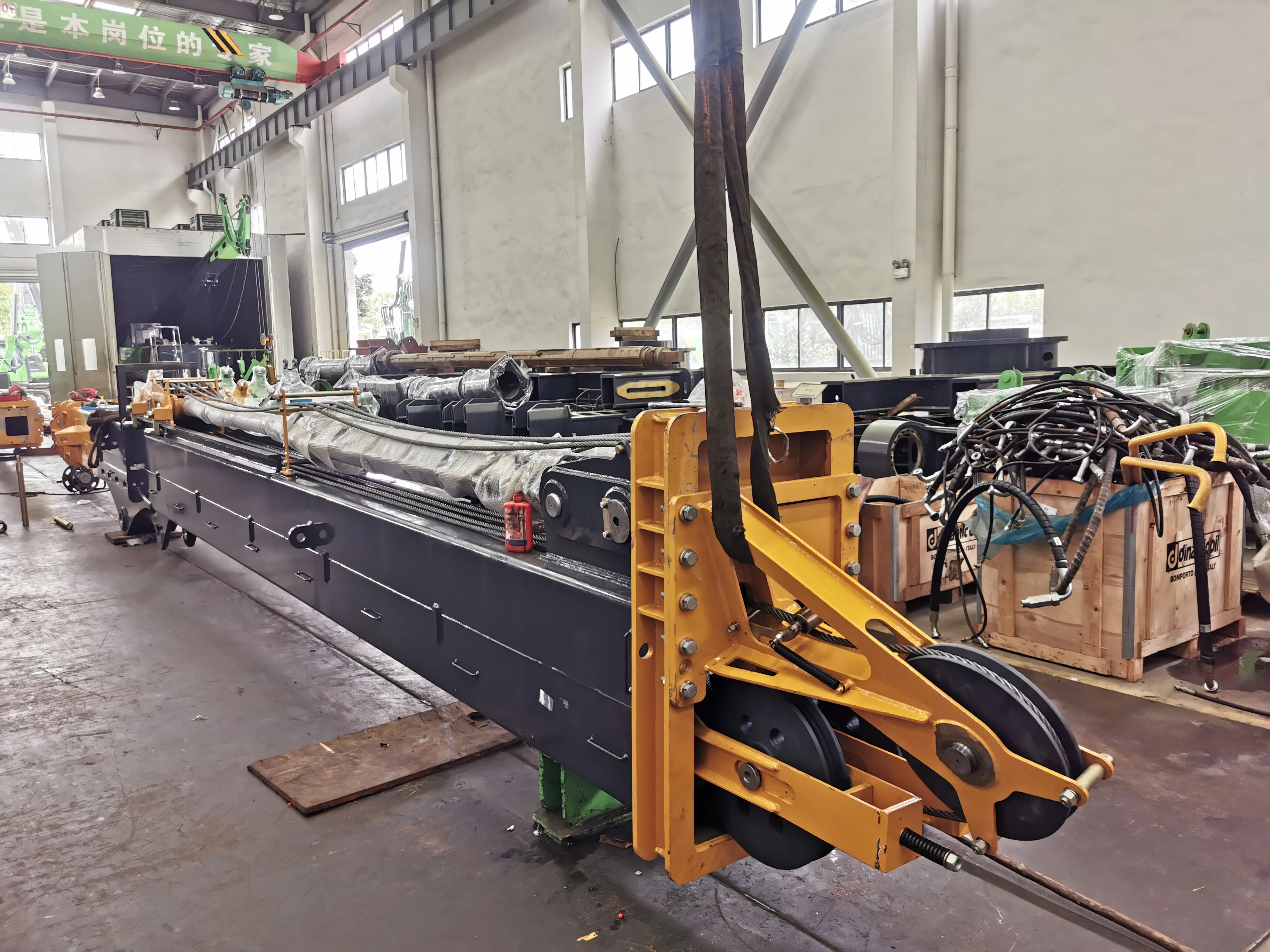 Telescopic Top-Rated Sales Excavator Parts KM220 Clamshell Telescopic Long Reach Arm With Depth 22m