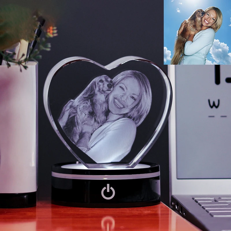 Quick customization The 3D customized gift with photo engraving of K9 crystal is suitable for giving to family members