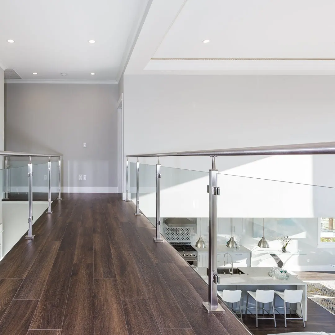 cheap price stainless steel balustrde round post stair railing modern design glass clamp balustrade