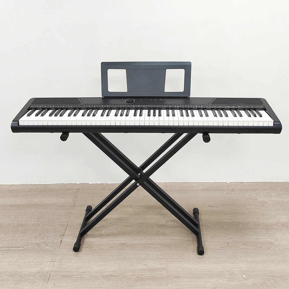 88-Key Strength Standard Keyboard 128 Rhythms Digital Piano MIDI Transposition Bluetooth Play/Stop LP-135 Music Learning