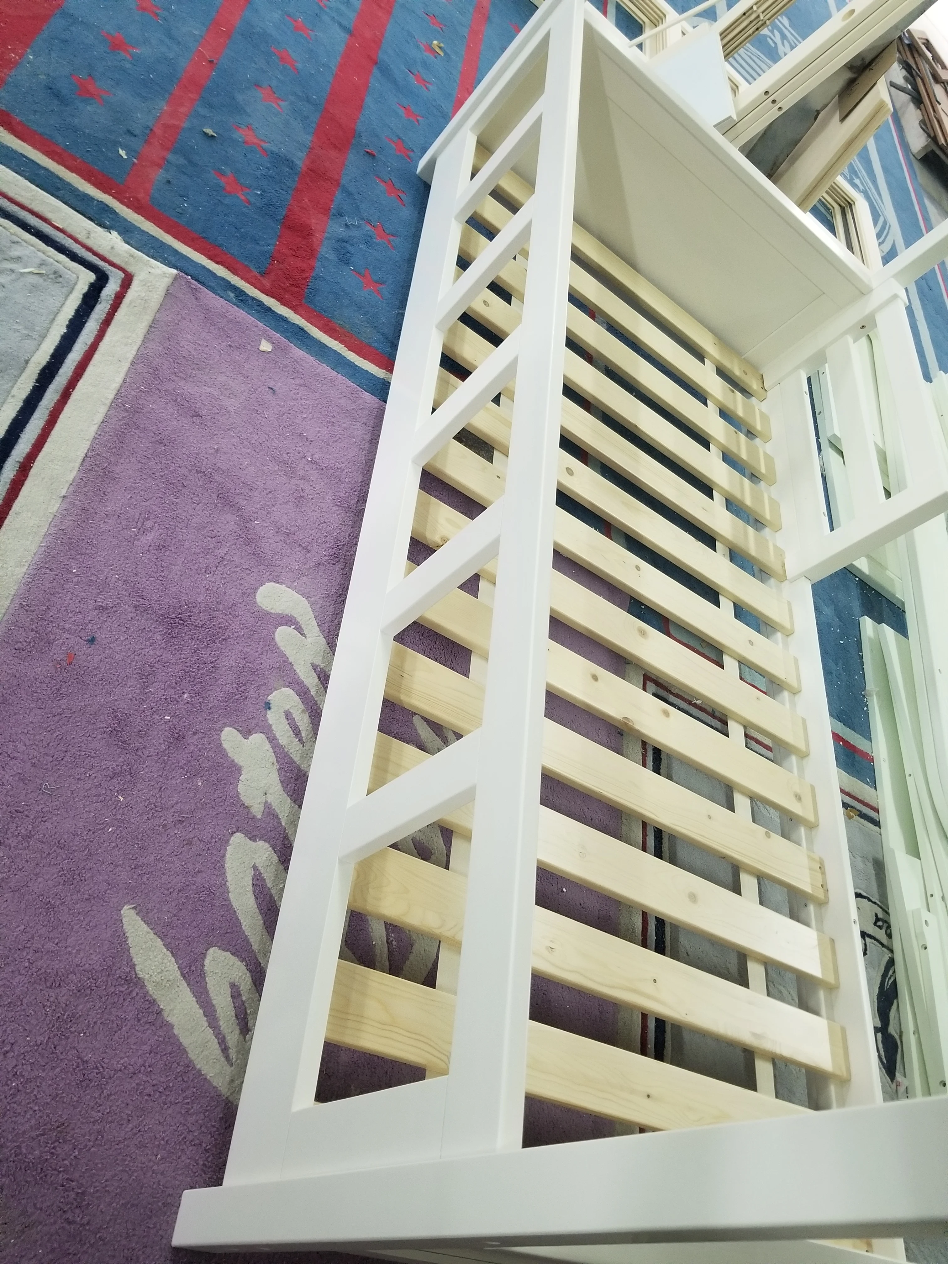 Water based painted bed for children+ FSC chain of custody certificate  pine wood kids bed+ full roof Hut-shaped  bed