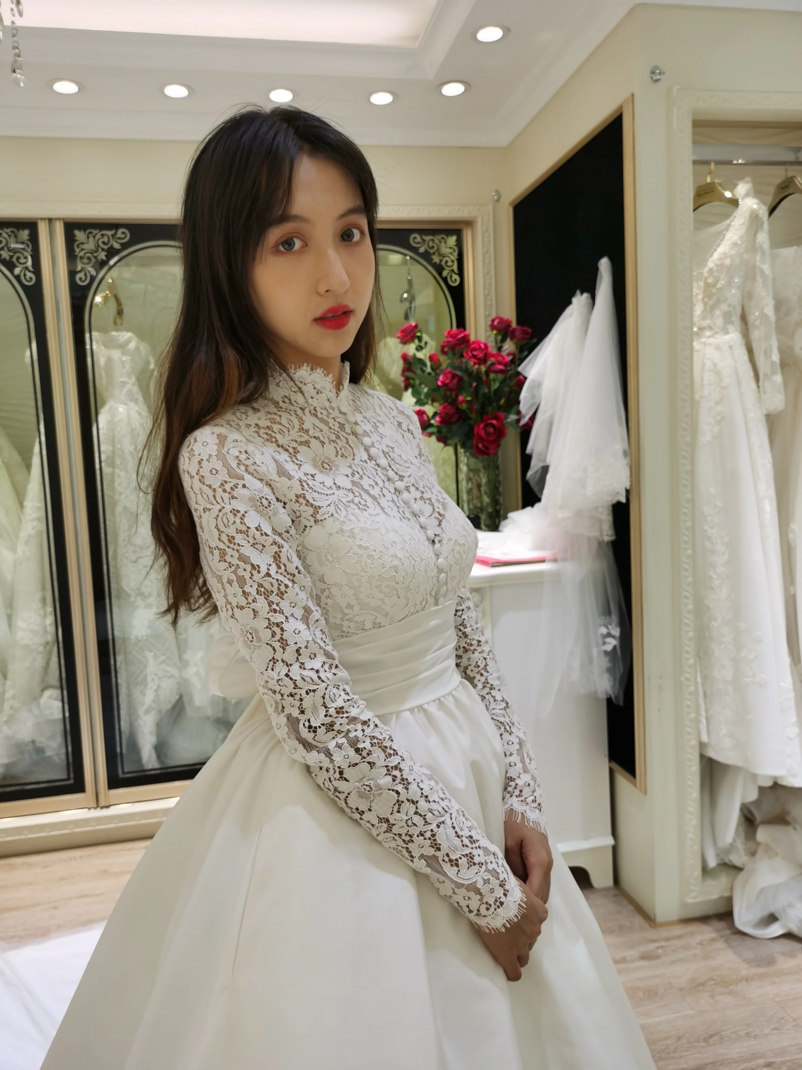 2021 long sleeve high neck muslim ball gown wedding dress bridal gown back big bow