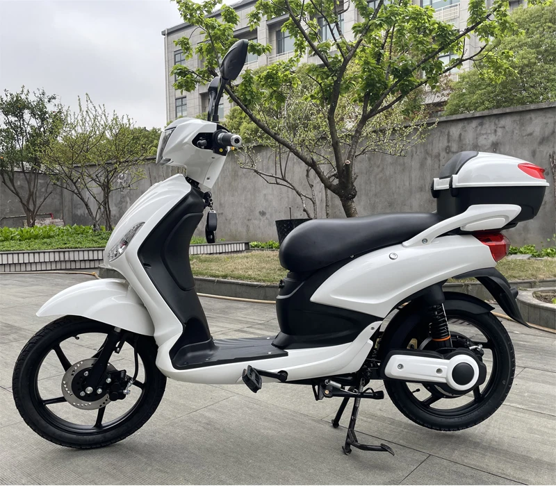 Factory Direct Sale 250W-800W 350W 2-Wheel Electric Bike Scooter Pedals Digital Smart Type Motorcycle Electric Moped Scooter
