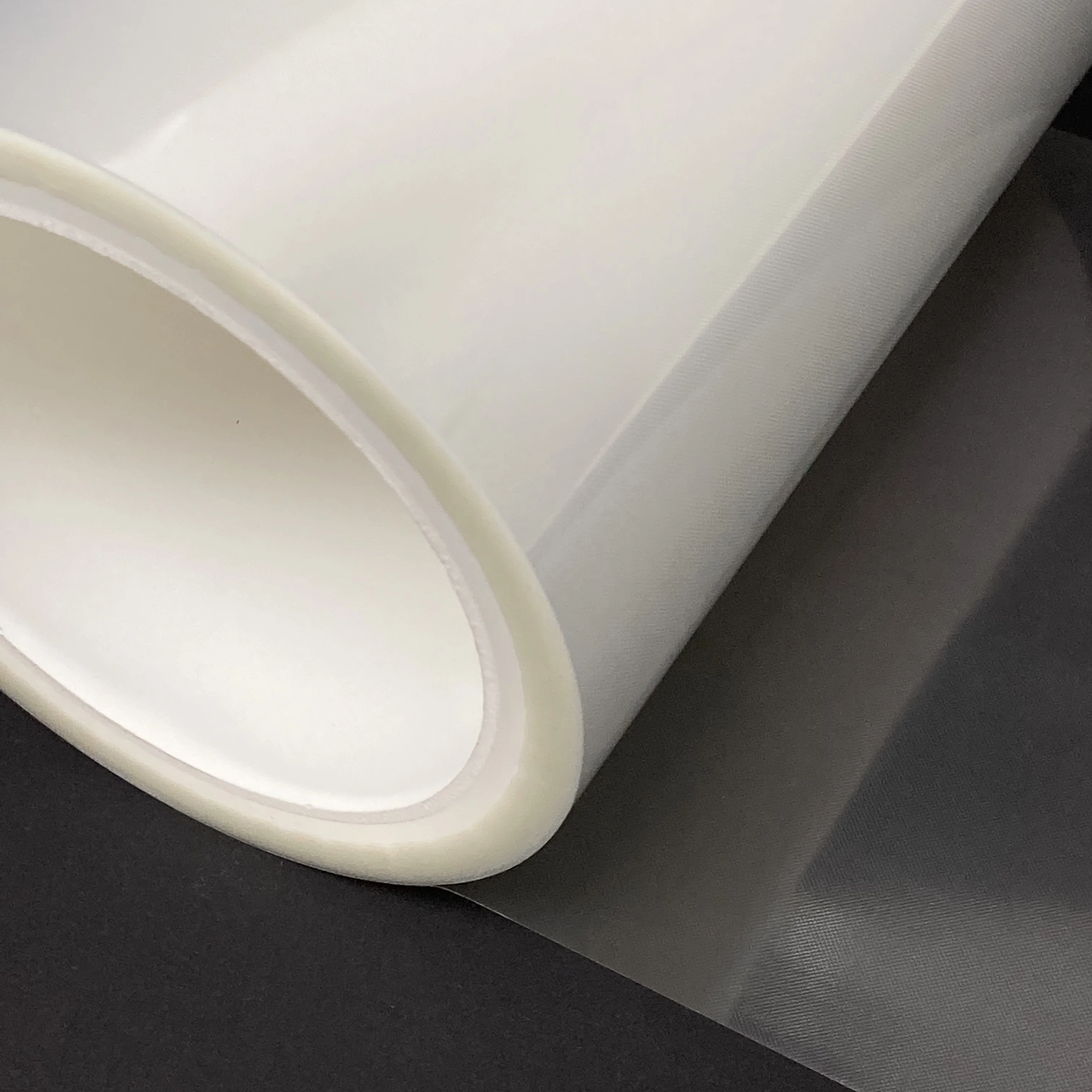 30 микрон Mylar ПЭТ пленка с одной стороны силиконовым покрытием для защиты экрана мобильного телефона
