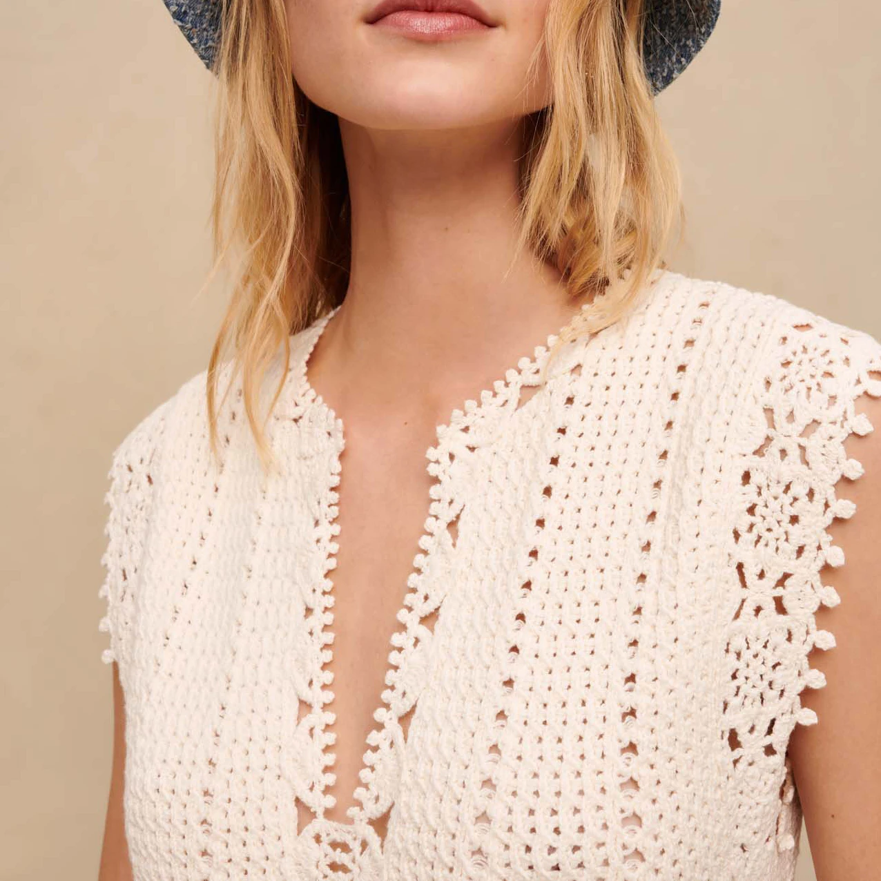 Short Sleeves Open Collar Lined Short Knit Ladies Dress Hollow Out Oem Custom Casual Eleg Womens Clothing