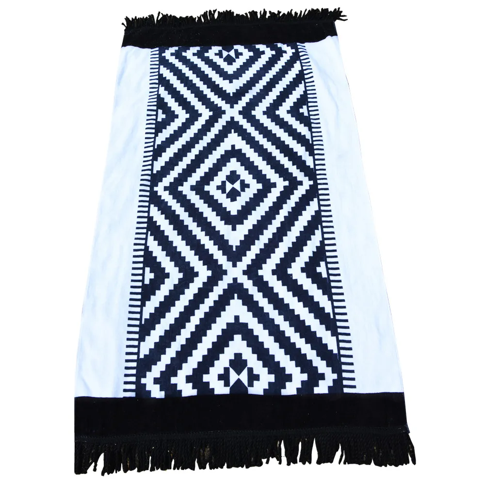 Custom 100% cotton Funny game printed velour beach towel with tassels