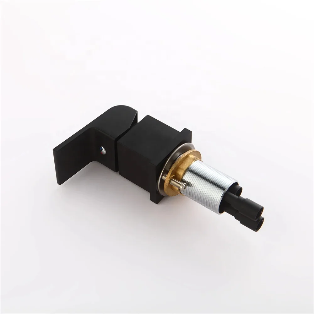 Waterfall Deck Mounted Bathroom Bathtub Shower Faucet Set 5 Hole Shower Mixer set Two functions Bathtub faucet