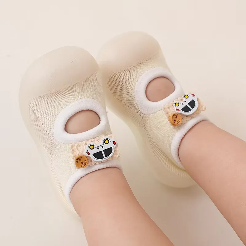 Обувь и носки для малышей на весну лето Новая Детская напольная обувь Нескользящая силиконовая мягкой подошве От 1 до 3 лет