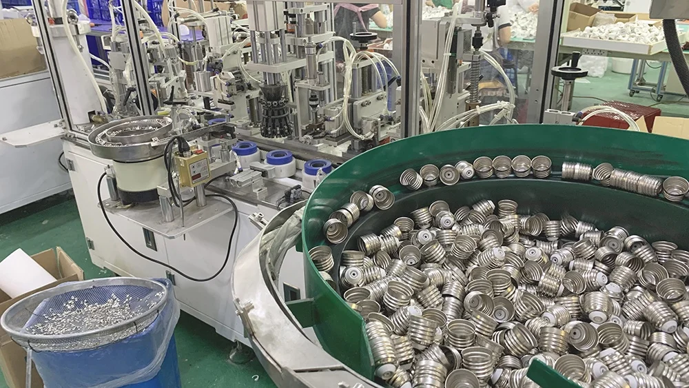 New ERP Low Price Wholesale Plastic LED Bulb Housing A60 5W 6W 8W 9W 11W 12W 13W 17W E27 Lights LED Lamp Bulb