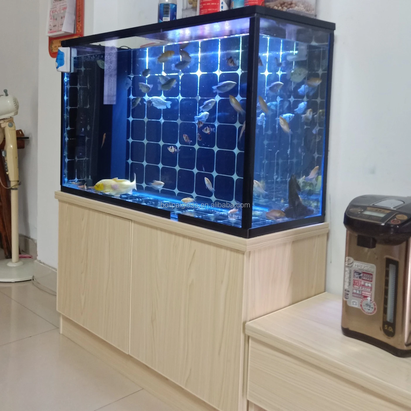 Ультра ясный стеклянный