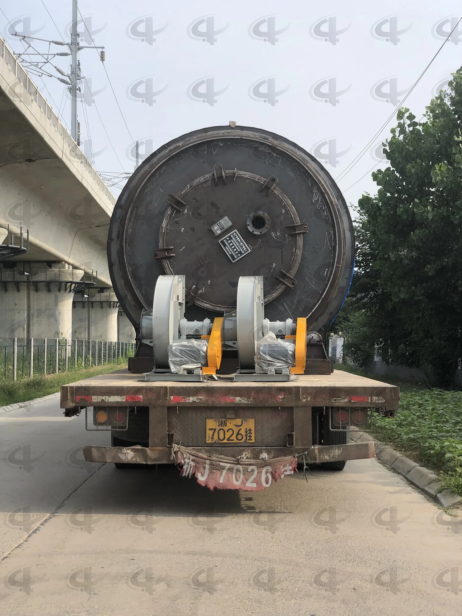 Линия пиролиза отходов пластика в топливное масло, высокоэффективный немецкий стандарт