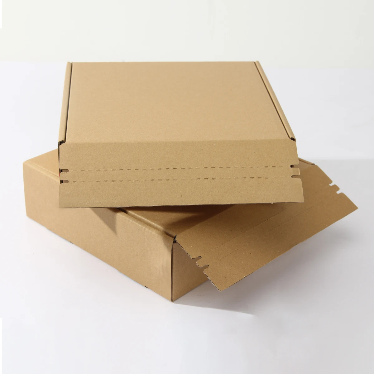 Recyclable paper packaging box corrugated box for food  jewelry cosmetic