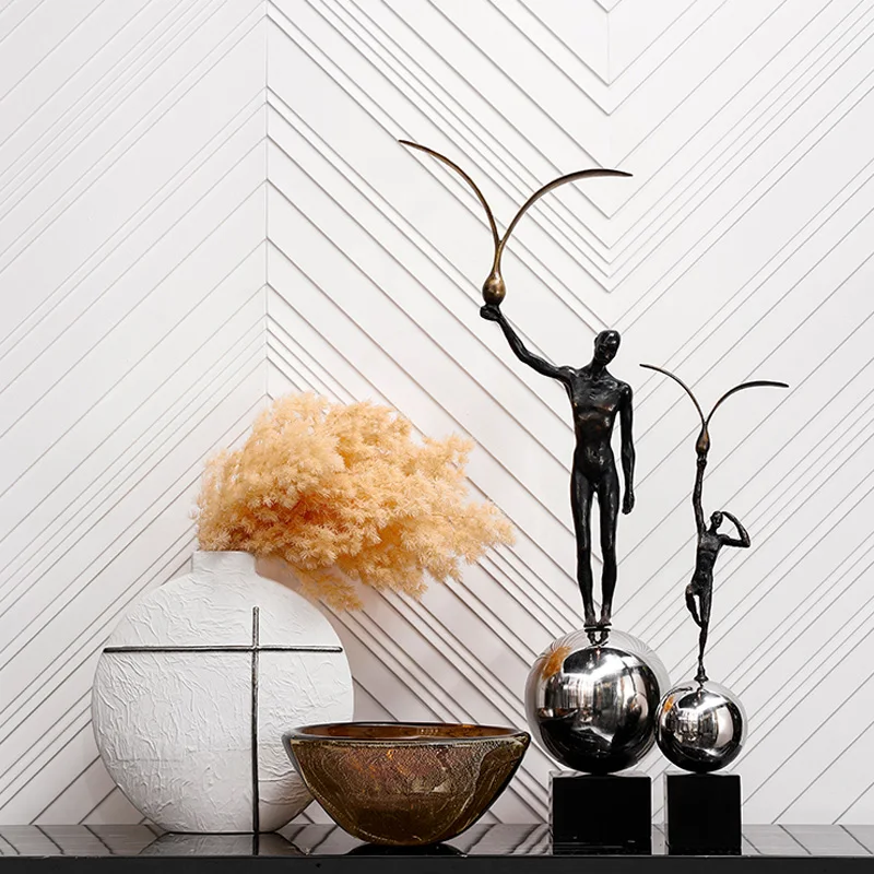 Modern wholesale interior abstract figurine sculpture tabletop decor antique metal home decor pieces